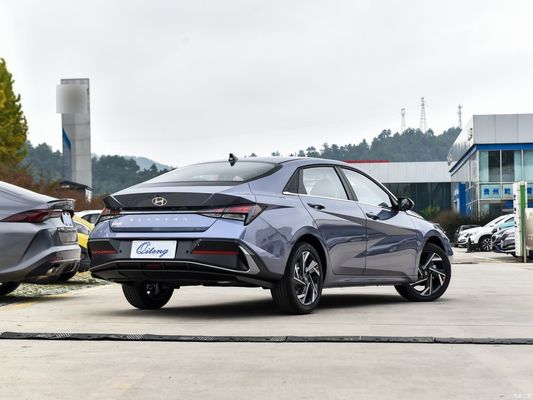 2023 Hyundai Elantra 1.5L CVT GlX Elite Edition Auto a benzina Bianco Colore esterno