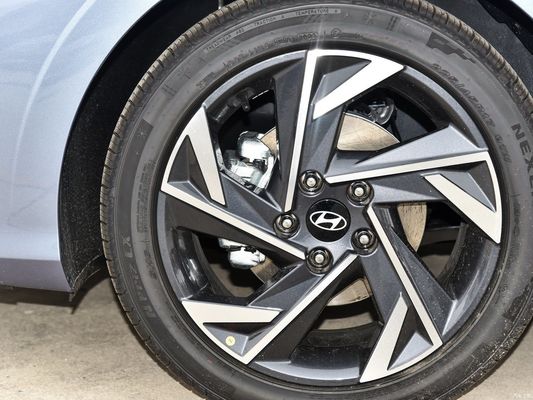 2023 Hyundai Elantra 1.5L CVT GlX Elite Edition Auto a benzina Bianco Colore esterno