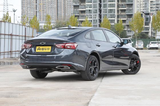 Chevrolet Malibu XL 2022 Redline 550t Rui Zhi Edition con volante sinistro 4933x1854x1473