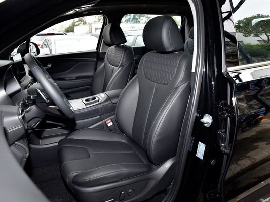 Velocità massima 198 Km/H 2023 Hyundai Santafe Traveller 380t Gdi 4WD Glx Htrac Elite Version