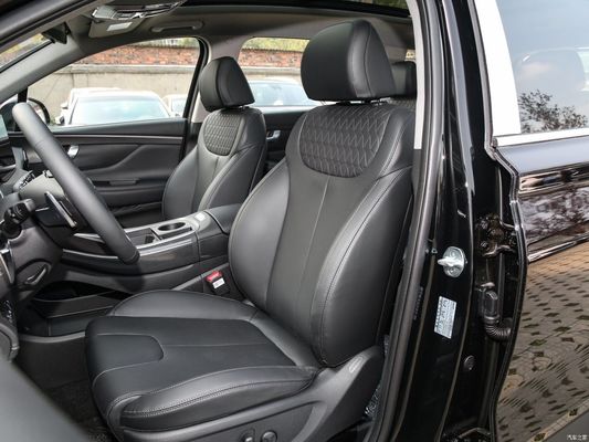 Guida a sinistra 2023 Hyundai Santafe Traveller 380t Gdi 4WD Lux Htrac versione 6 posti