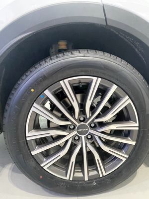 Chery Jetour X70 Plus 1.5t DCT Ziqiang PRO 7 posti auto a benzina 2023 con struttura SUV