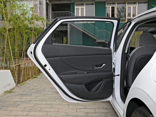 Hyundai Elantra 2023 1.5L CVT Veicolo a benzina Top Flagship Edition entro 1000-1600cc
