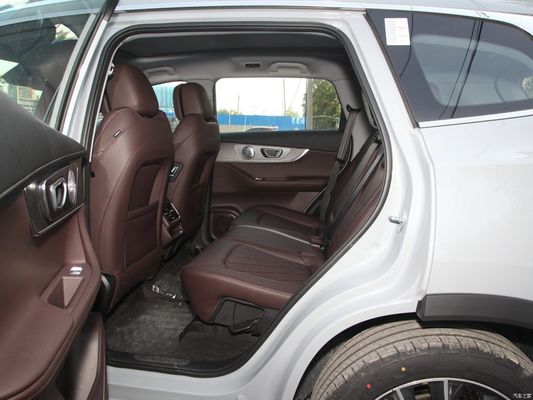 Chery Tiggo8 PRO 290t 2WD Sky Edition 5 posti auto a benzina SUV con e Efficienza