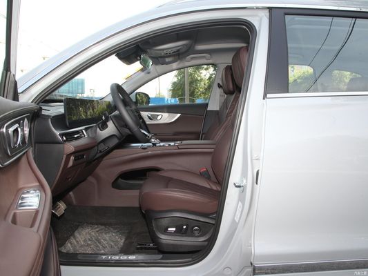 Chery Tiggo8 PRO 290t 2WD Sky Edition SUV a 7 posti per le esigenze dei vostri clienti