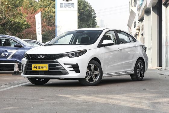 2021 Chery Arrizo 5 Plus Little Ai 1.5L CVT Tipo Plus 5 posti 4358x1830x1670 sul mercato