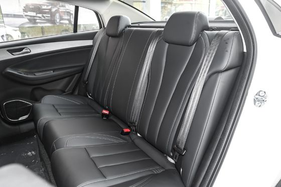 2021 Chery Arrizo 5 Plus Little Ai 1.5L CVT Tipo Plus 5 posti 4358x1830x1670 sul mercato