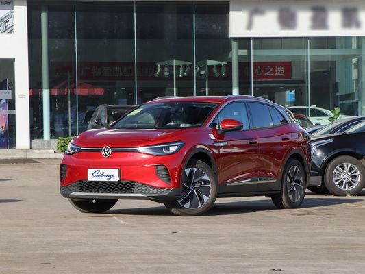 Volkswagen ID4 Long Enduration Pure con cambio automatico e opzione di personalizzazione