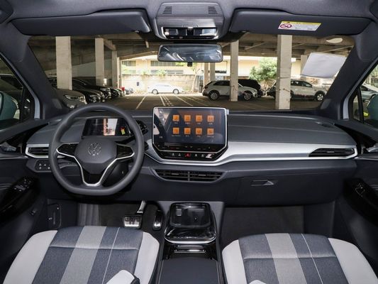 Volkswagen ID4 Long Enduration Pure con cambio automatico e opzione di personalizzazione