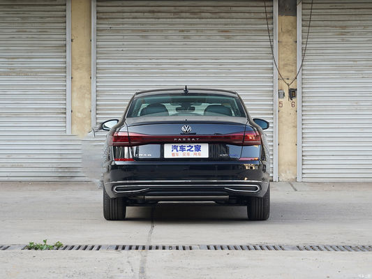 Modello 2023 VW Passat PHEV Long Battery Life Sedan di lusso per le esigenze dei clienti