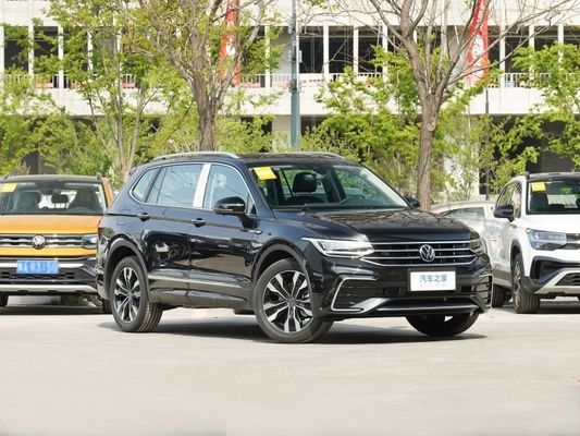 SUV 2023 Volkswagen Tiguan L 380tsi 4WD Automatico R-Line Enjoyment Edition 7 posti