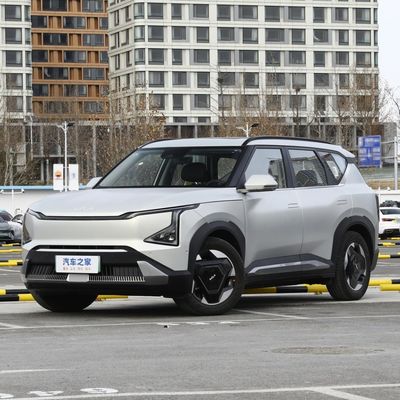 KIA EV5 530 Light Air Land SUV Auto elettrica con sterzo sinistro e batteria da 64,2Kwh