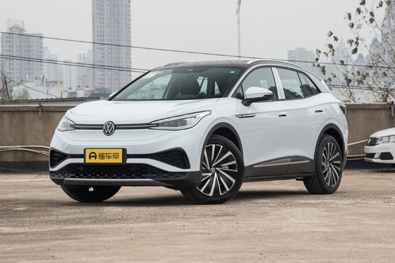 Volkswagen ID. 4 X 2023 Intelligent Enjoyment Long-Range Edition con carrozzeria chiusa