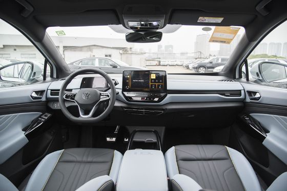 Volkswagen ID. 4 X 2023 Intelligent Enjoyment Long-Range Edition con carrozzeria chiusa