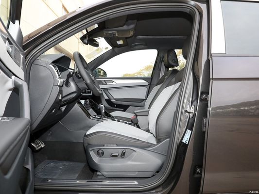 Disposizione 1600-2500CC 2024 VW Volkswagen Tayron Auto a benzina 4WD R-Line PRO Smart