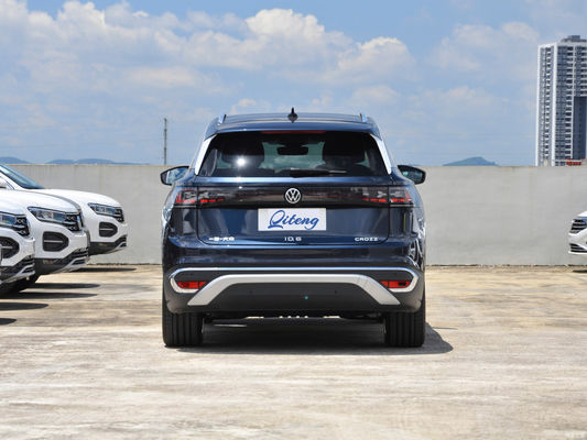 ID6 Long Endurance Version Lite PRO SUV con colore esterno blu e sterzo sinistro