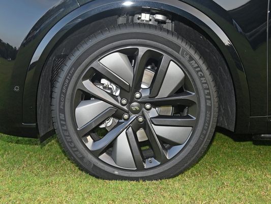 2024 Lixiang Li L9 PRO/Ultra Electric Car Extended Range Veicoli ibridi Auto leader Ideale