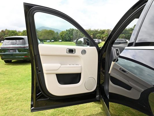 Veicolo energetico nero 2024 Li/Lixiang L7 Ultra con 5 posti e motore elettrico ibrido
