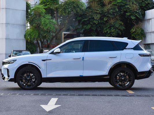 4905x1950x1645 Sedie 5 Ultra-Long Range Energy Electric SUV Car in by Voyah Free 2024