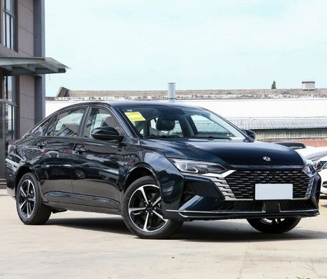 Benzina Aeolus Yixuan Max 2024 Edizione di lusso berlina con caratteristiche e design di lusso