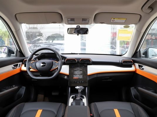 6 altoparlanti Aeolus Yixuan GS 2023 Mach 1.5L Automatic Star Edition con kit sportivo