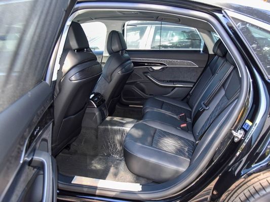 Auto a benzina con cambio automatico Audi A8 2023 A8l 50tfsi Quattro Selected Version