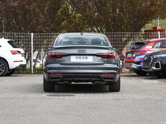 Auto a benzina Audi A4l 2023 40tfsi con cambio automatico e 4858*1847*1439 Dimensioni