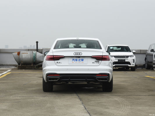 2023 Audi A4l 40tfsi Luxury Dynamic Version Automobile a benzina con 5 posti
