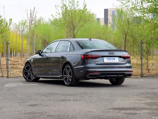 Audi A4l 2023 45tfsi Quattro Selected Dynamic Version Sedan con cambio automatico