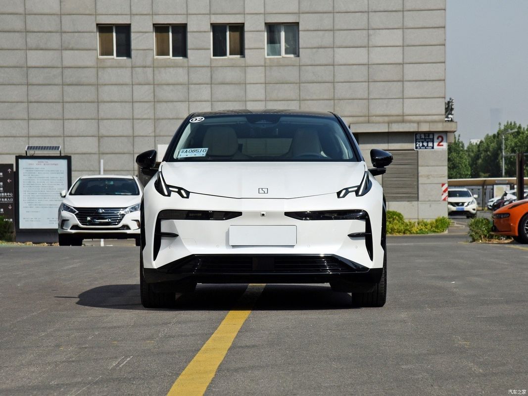 2024 Zeekr X You Edition 4WD 4 posti SUV Energy Car con sistema di frenata elettromagnetico