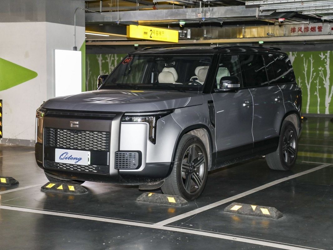 Guida sinistra Ji Shi 01 SUV versione a 6 posti Potenza massima 112 Catena di fornitura globale