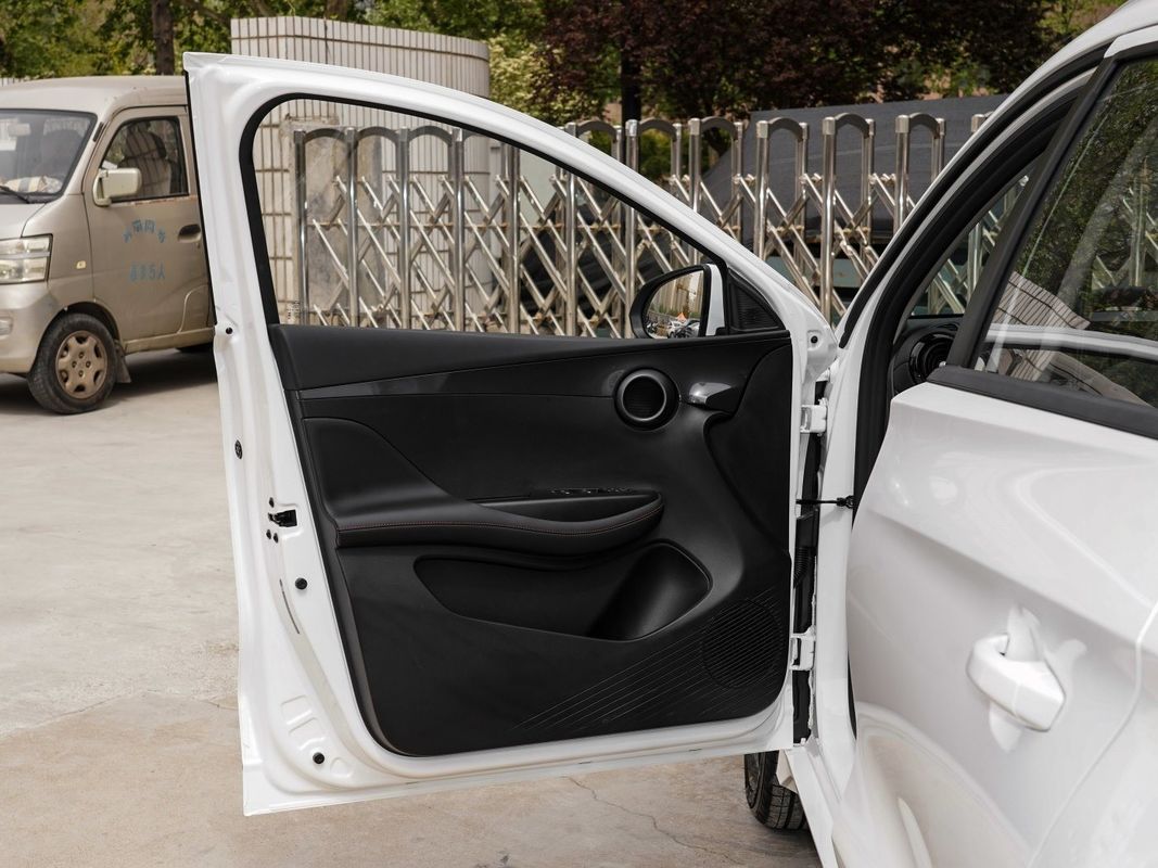 2023 E2 Luxury Car Fast Shipping Servizio professionale SUV Corpo stile SUV Volante sinistro