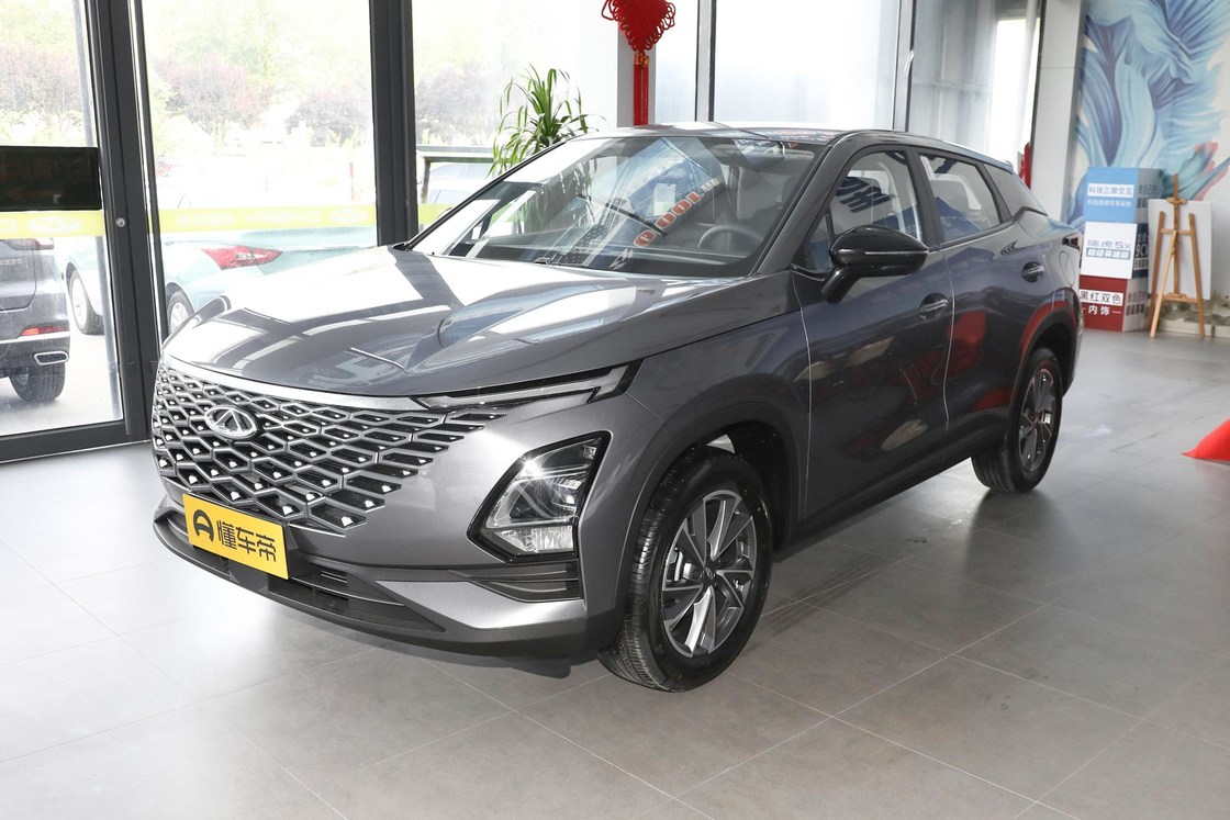 Chery SUV Omoda 2022 1.5t CVT Mastering Edition con 4400x1830x1588 e 2 sedili