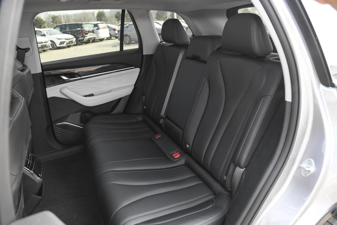 Geely Monjaro Xingyue L 2023 2.0td Alta Potenza 2WD Flagship Displacement 1000-1600CC