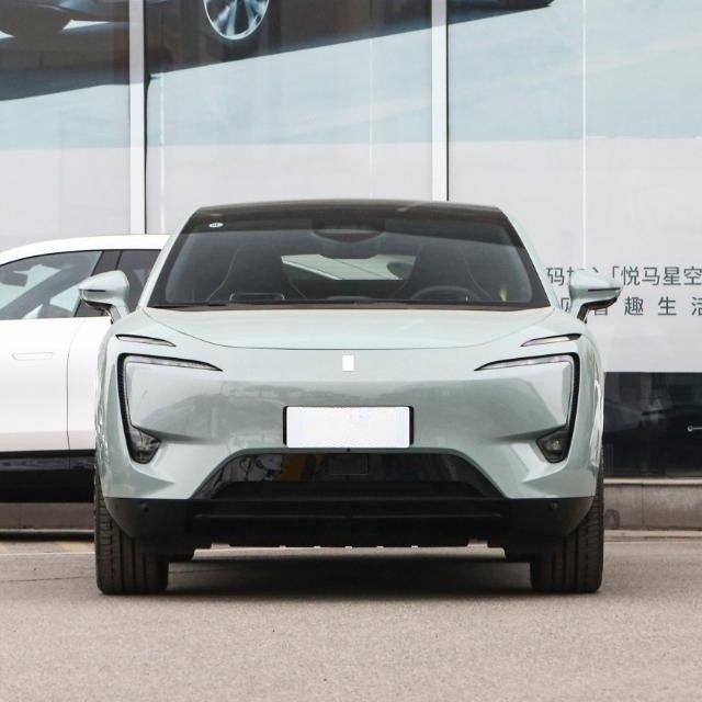 2022 Avatr 11 Long-Life Dual Motor Car Curb Peso 2280kg Endurance 555km Quattro posti
