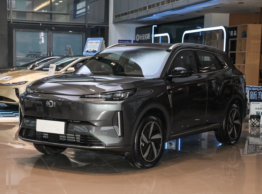 Changan Qiyuan Q05 Automobile Car SUV con dimensioni 4539*1865*1680 e 5 posti