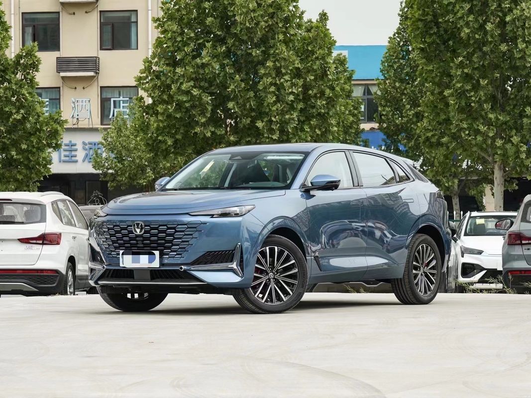 1930 Kg Changan Uni-K 2.0t 4WD Maximum Configuration Top SUV Auto a benzina su misura