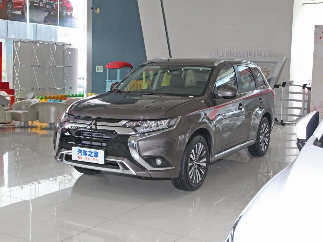 2021 Outlander Fwd SUV Drive Version Sedan con cilindrata 1600-2500cc e Hot Deals