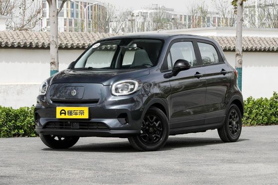 Leapmotor T03 403 Smart Edition Auto 200kw 5 posti Trasporto sostenibile