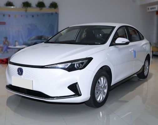 Sedana a sterzo sinistro Changan Eado Veicolo elettrico EV460 Sedana per prestazioni