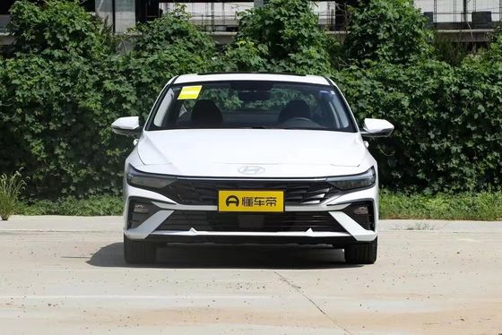 Hyundai Elantra 2023 1.5L CVT Glx Elite Edition con Ffd Drive e personalizzazione